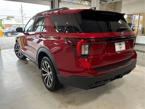 New 2025 Ford Explorer ST-Line image 5