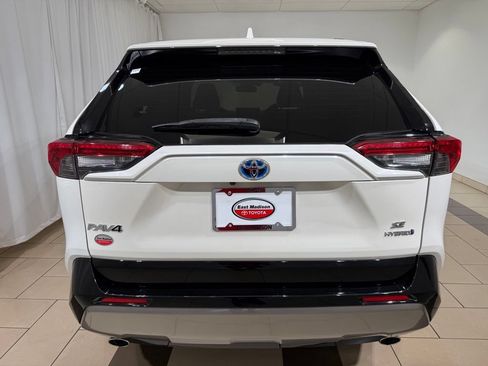 Certified 2022 Toyota RAV4 SE w/ SE Grade Weather Package AWD/4WD image 4