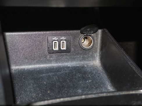 Used 2019 Ford Fusion Energi Titanium image 17