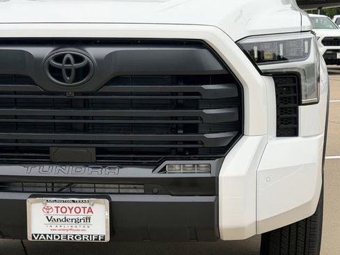New 2026 Toyota Tundra Limited AWD/4WD image 8