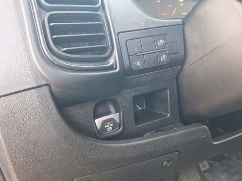 Used 2025 RAM ProMaster 2500 w/ U-Haul Equipment Group FWD image 16