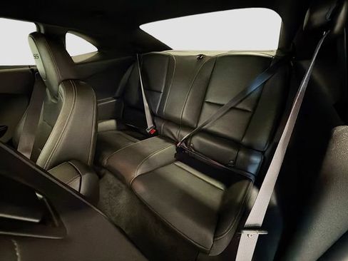Used 2015 Chevrolet Camaro SS RWD image 21