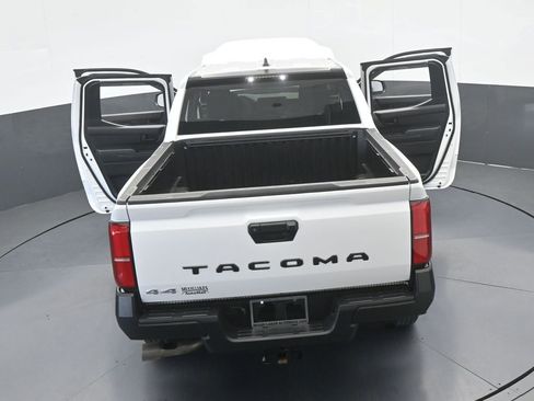 Used 2024 Toyota Tacoma SR AWD/4WD image 69