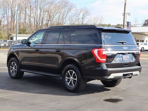 Used 2019 Ford Expedition Max XLT image 4
