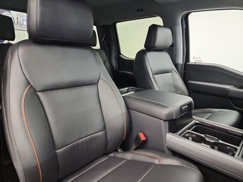 New 2026 Ford F250 Lariat image 30