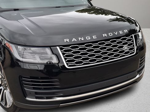 Used 2021 Land Rover Range Rover P525 Westminster Edition AWD/4WD image 26