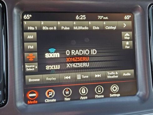 Used 2022 Dodge Challenger R/T w/ Blacktop Package image 18