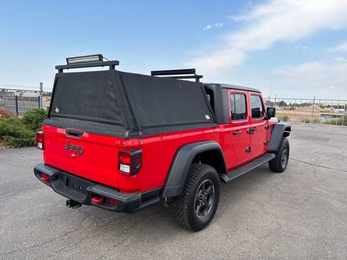 Used 2022 Jeep Gladiator Rubicon w/ Cold Weather Group AWD/4WD image 4