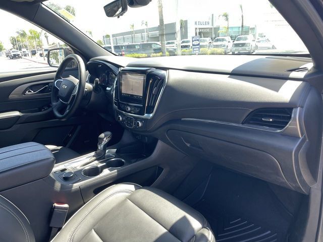 Used 2023 Chevrolet Traverse Premier FWD image 29