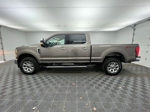 Used 2019 Ford F350 Lariat w/ Chrome Package image 12