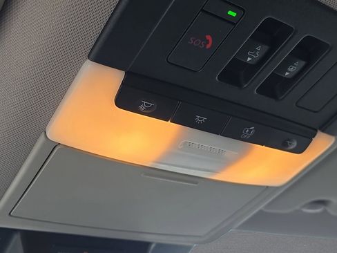 Used 2021 Nissan Rogue Platinum image 28