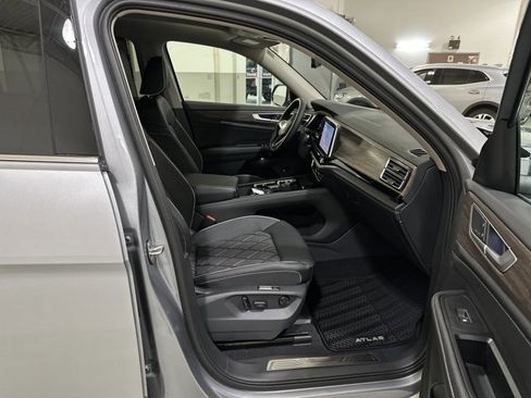 New 2026 Volkswagen Atlas SEL Premium R-Line AWD/4WD image 37
