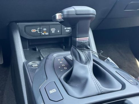 New 2025 Kia K4 GT-Line w/ GT-Line Premium Package image 32