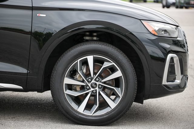 Certified 2023 Audi Q5 2.0T Premium w/ Convenience Package AWD/4WD image 22