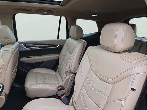Used 2020 Cadillac XT6 Sport w/ Platinum Package image 10