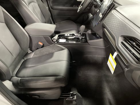 New 2026 Subaru Forester Touring image 14