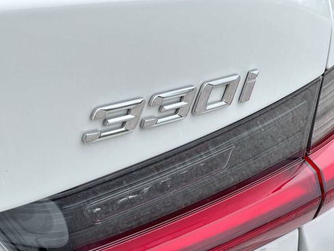 Used 2026 BMW 330i Sedan RWD image 19