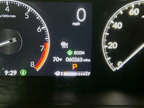 Used 2024 Honda HR-V Sport image 8