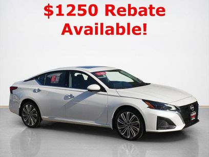 Certified 2023 Nissan Altima 2.5 SL
