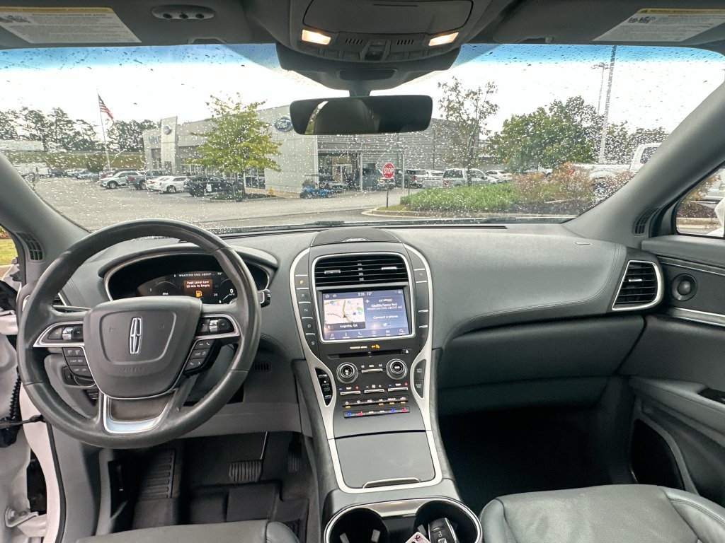 Used 2019 Lincoln Nautilus Reserve w/ Cargo Utility Package AWD/4WD image 3