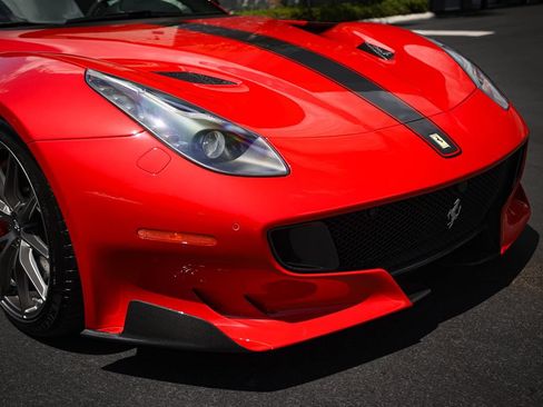 Certified 2017 Ferrari F12tdf RWD image 11