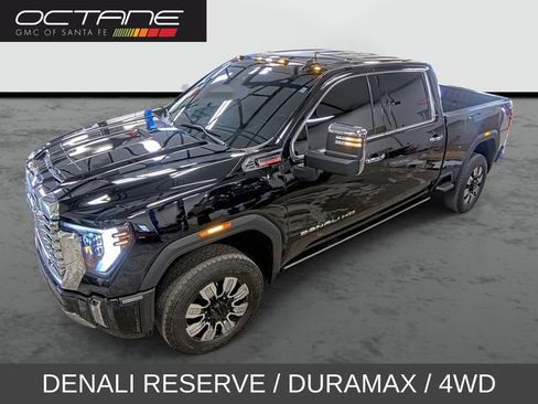 Used 2024 GMC Sierra 2500 Denali w/ Denali Reserve Package AWD/4WD image 1