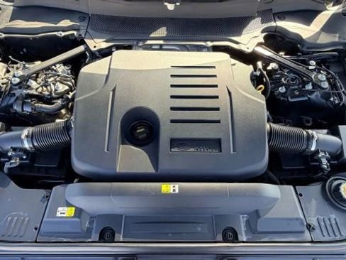 Used 2020 Land Rover Range Rover HSE image 70