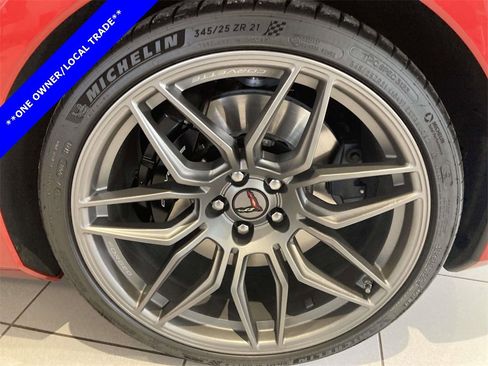 Used 2025 Chevrolet Corvette Z06 image 13
