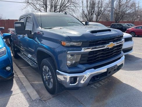 Used 2024 Chevrolet Silverado 2500 LT w/ All Star Edition image 4