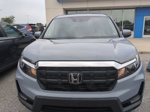 Used 2025 Honda Ridgeline RTL image 2