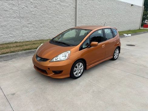 Used 2010 Honda Fit Sport image 2