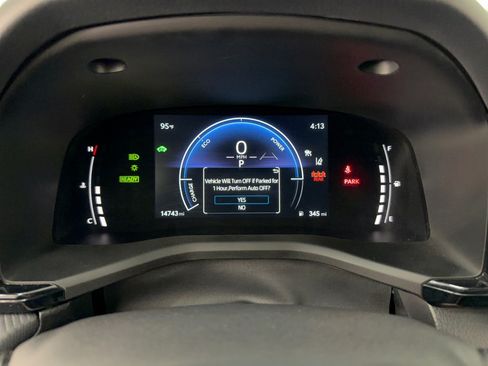 Used 2025 Toyota Camry SE w/ Multimedia Upgrade Package FWD image 26