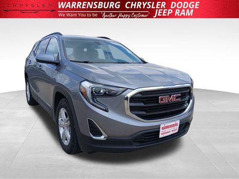 Used 2019 GMC Terrain SLE FWD image 1