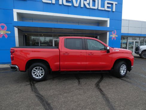 Used 2020 Chevrolet Silverado 1500 LT w/ All-Star Edition AWD/4WD image 2