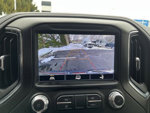 Used 2021 GMC Sierra 2500 AT4 image 24