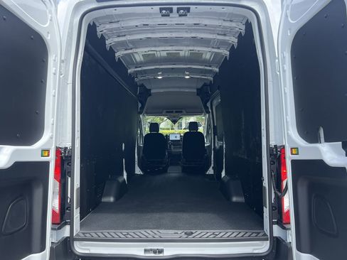 New 2026 Ford Transit 350 148 High Roof Extended RWD image 16