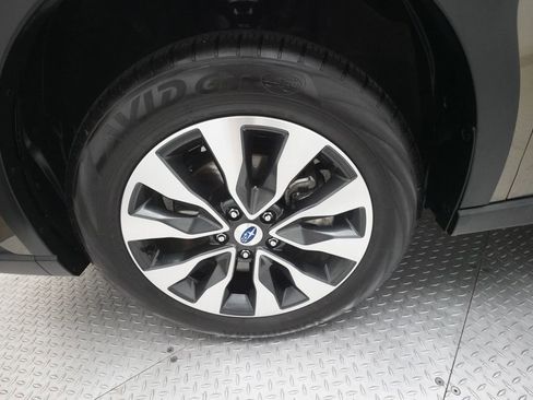 Certified 2024 Subaru Outback Limited image 28