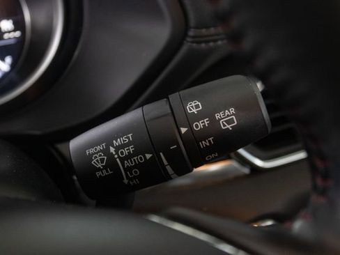 Used 2024 MAZDA CX-5 Carbon Edition image 13