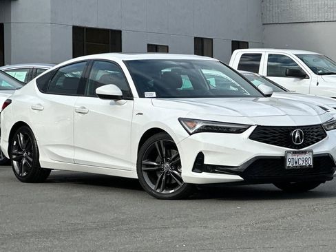 Used 2023 Acura Integra A-Spec image 2