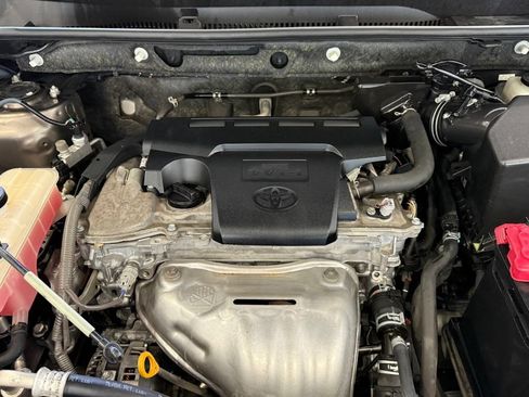Used 2014 Toyota RAV4 LE FWD image 32