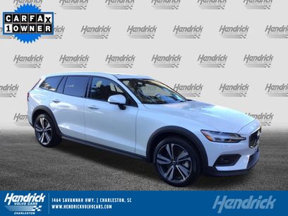 Certified 2025 Volvo V60 B5 Cross Country Plus