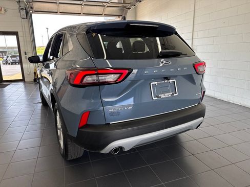 Used 2024 Ford Escape Active AWD/4WD image 6