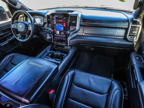 Used 2021 RAM 1500 Limited w/ Body Color Bumper Group image 38