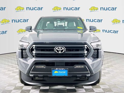 New 2026 Toyota Tacoma SR5 image 3