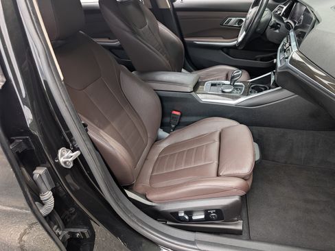 Used 2019 BMW 330i Sedan RWD image 21