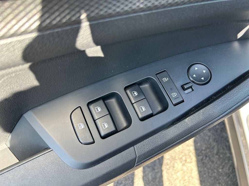 Used 2024 Kia Sportage LX AWD/4WD image 23