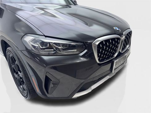 Used 2022 BMW X4 xDrive30i w/ Convenience Package image 17