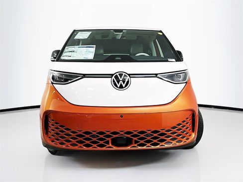 New 2025 Volkswagen ID. Buzz 1st Edition image 5