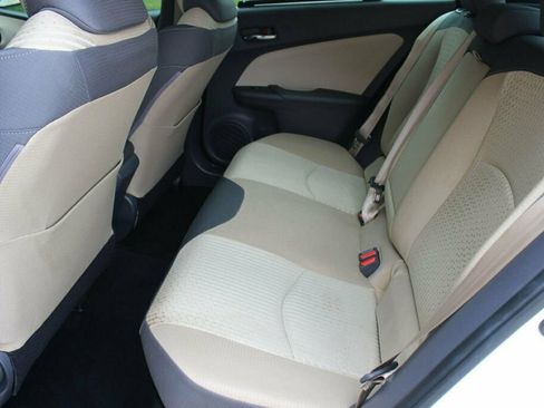 Used 2016 Toyota Prius Two FWD image 14