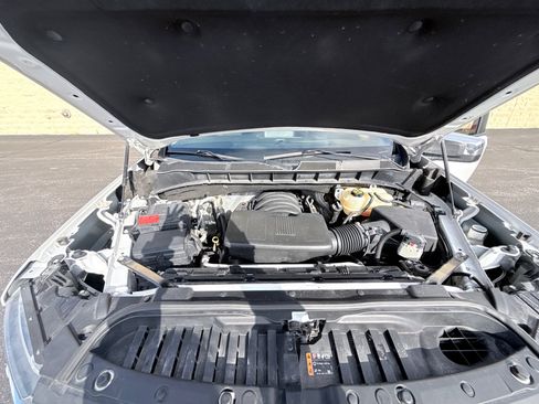 Used 2019 Chevrolet Silverado 1500 LT w/ Texas Edition image 18